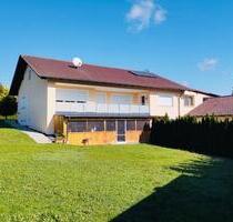 Zweifamilienhaus in der Nähe des idyllischen Bäderdreieckes - Tettenweis