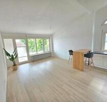 Helle 2-Zimmer Wohnung mit Balkon & TG-Stellplatz in Backnang