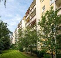 Sonnige 3-Raumwohnung mit Balkon und Badewanne! - Dresden Leuben
