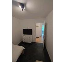 Zimmer Lorch - 20,00 EUR Kaltmiete, ca.  8,00 m² in Plüderhausen (PLZ: 73655)