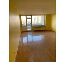 2,5 Zimmer in Frankfurt Nied, nähe Flughafen zu übergeben - Frankfurt am Main