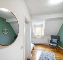 Möblierte 1 - Zimmerwohnung - frisch renovierte Studentenwohnung - Saarbrücken West