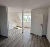 S-Bahn&Badesee,&Wohngenuß im Grünen, HomeofficePendeln(30Min. LEIPZIG), hilfsbereite Nachbarn,VIDEO - Borna