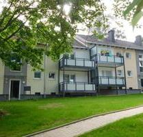 Schön renoviertes EG mit Balkon in ruhiger Grünlage von Überruhr - Essen Stadtbezirk VIII