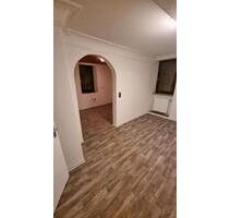 Vermiete kleines Häuschen ab sofort - Uettingen