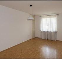 Untervermietung für einen Monat: Renovierte 1-Zimmer-Wohnung - München Schwabing-Freimann