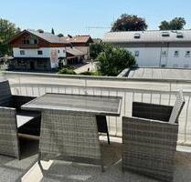 Helle 2,5-Zimmer-Wohnung mit Balkon und Stellplatz in Bad Aibling