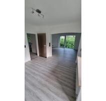 (Kern-)sanierte 3,5-Z.-Whg. im EG*Balkon*EBK Bielefeld Hill