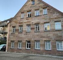 Frisch renovierte 3-Zimmer-Wohnung inkl Einbauküche in perfekter Lage (zentral und ruhig) - Fürth Bislohe