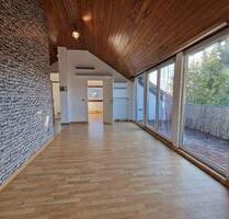 Dachgeschosswohnung – 3 Zimmer mit Loggia in gepflegtem Haus - Trebur