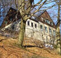 Fabrikantenvilla auf Buchenwaldgrundstück nahe Dresden - Hartmannsdorf-Reichenau
