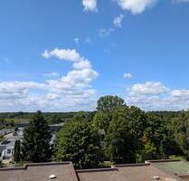 Helle 3 Zi. Wohnung Blick i. Grüne, Loggia, EBK Schwimmb. & Sauna - Lehrte