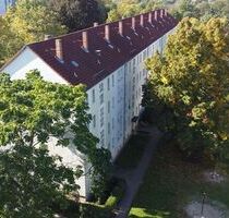 2 Raum Wohnung - Neu Renoviert mit Balkon - Borna