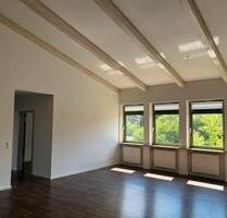 SESSLACH ** edle LOFT-Wohnung ca. 113 qm ** Dachterrasse 1.OG ** - Seßlach