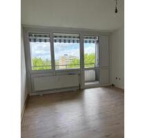 ERSTBEZUG Renovierte Gepflegte 3-Zimmer-Wohnung mit Balkon in Lud - Ludwigshafen am Rhein Edigheim