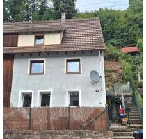1 Familienhaus zu vermieten in Alpirsbach