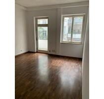 WG am Höldi zur Gründung - 2.200,00 EUR Kaltmiete, ca.  105,00 m² in Stuttgart (PLZ: 70176) Stuttgart-West