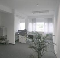 Provisionsfrei ! Moderne, schöne Büroräume kurzfristig beziehbar in Ravensburg !