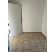 1-Zimmer-Wohnung mit Duschbad - 270,00 EUR Kaltmiete, ca.  30,20 m² in Grimmen (PLZ: 18507)