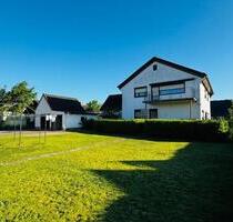 Langwedel- Daverden | Großzügige 4-Zimmer-Obergeschosswohnung mit Balkon, Garten & Carport