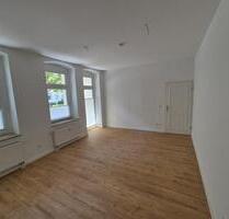 Moderne und frisch renovierte Erdgeschosswohnung mit Balkon und Stellplatz in Top-Lage in Magdeburg