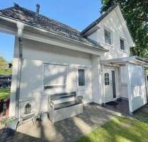 Doppelhaushälfte - 380.000,00 EUR Kaufpreis, ca.  107,00 m² in Leegebruch (PLZ: 16767)