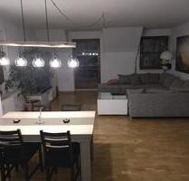 Traumhafte Maisonette Wohnung mit 154 m² - Stuttgart Zuffenhausen