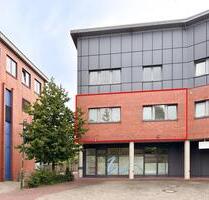 Bürofläche in zentraler Lage - 620,00&nbsp;EUR Kaltmiete, ca.&nbsp; 65,00&nbsp;m&sup2; in Neumünster (PLZ: 24534)
