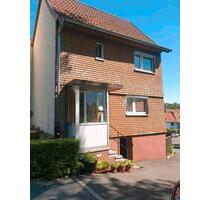 kleines Haus in Haunetal - 83.000,00 EUR Kaufpreis, ca.  70,00 m² in Haunetal (PLZ: 36166)