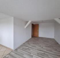 Über den Dächern von Halle- Gemütliche Singlewohnung mit Balkon - Halle (Saale) Büschdorf