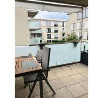 Attraktive 3 Zimmer Wohnung mit Balkon und Tiefgarage - Korntal-Münchingen