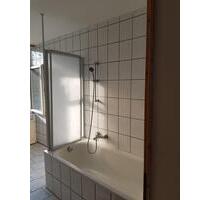 Knesebeck, 3 Zi., ca. 78m² im 1. OG, Badew., Einstellplatz - Wittingen