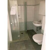 3 Zimmer mit Balkon, ebenerdiger Dusche und Aufzug! - Dessau-Roßlau