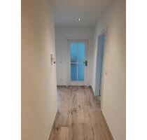 Großzügige 3 Zimmer Wohnung - 715,00 EUR Kaltmiete, ca.  79,00 m² in Kaiserslautern (PLZ: 67657)