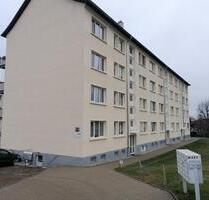 2 Zimmer-Wohnung mit Balkon in Wünschendorf - Berga/Elster
