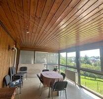 Wohnung im ersten Stock mit Wintergarten in Bodelhausen - Bodelshausen