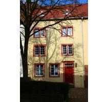 Historisches Juwel im Herzen von Dudeldorf - Maring-Noviand