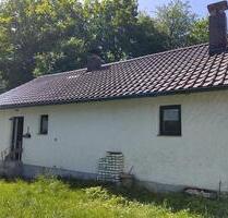 Wohnhaus, Haus, Baugrund - 220.000,00 EUR Kaufpreis, ca.  65,00 m² in Bernried (PLZ: 94505)