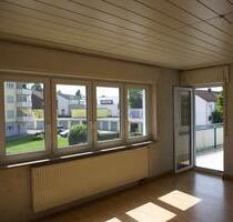 Sonnige 2-Zimmer-Wohnung mit EBK,Balkon und Stellplatz in Rastatt