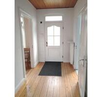 Schöne 2-Zi-EG-Altbauwhg, EBK, Bad, zentral, Garten, Nähe Wald - Geesthacht