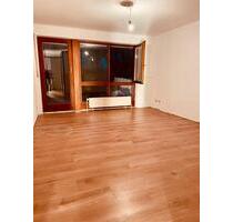 2-Zimmer-Souterrain-Wohnung - 900,00 EUR Kaltmiete, ca.  55,00 m² in Ludwigsburg (PLZ: 71636) Pflugfelden