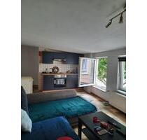 RESERVIERT! Gemütliche 3-Zi-Altbauwohnung im Herzen von Flensburg – saniert, ruhig, mit Balkon