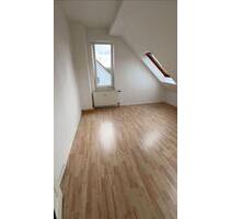 Sofortige Vermietung: 85 ma, 3,5-Zimmer DG Wohnung - Bochum Bochum-Mitte