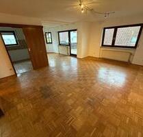 3,5-Zi.-EG-Wohnung in Güglingen mit Parkplatz + Terrasse