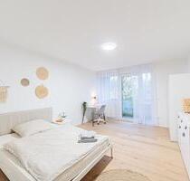 Möbliertes & saniertes Zimmer mit eigenem Balkon in einer 3er WG in Nürnberg