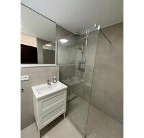 Möblierte Wohnung ink. Fischgrätparkett mit Balkon und Stellplatz - Mannheim Innenstadt