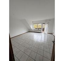 67 m² DG | Balkon | Erstbezug n. Renovierung | EBK | Geistenbeck - Mönchengladbach Süd