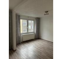 Schöne Etagenwohnung - 500,00 EUR Kaltmiete, ca.  60,00 m² in Wuppertal (PLZ: 42119) Gemarkung Elberfeld