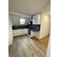 Renovierte 3-Zimmer Wohnung mit großem Balkon - KronachFriesen