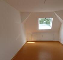 Helle Dachgeschosswohnung – ideal für Paare oder kleine Familien - Solms